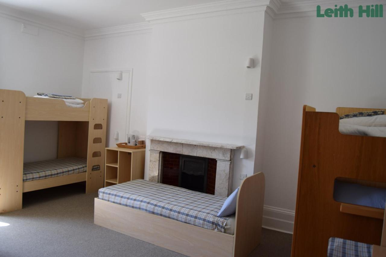 Fsc Juniper Hall Hostel 米克勒姆 外观 照片