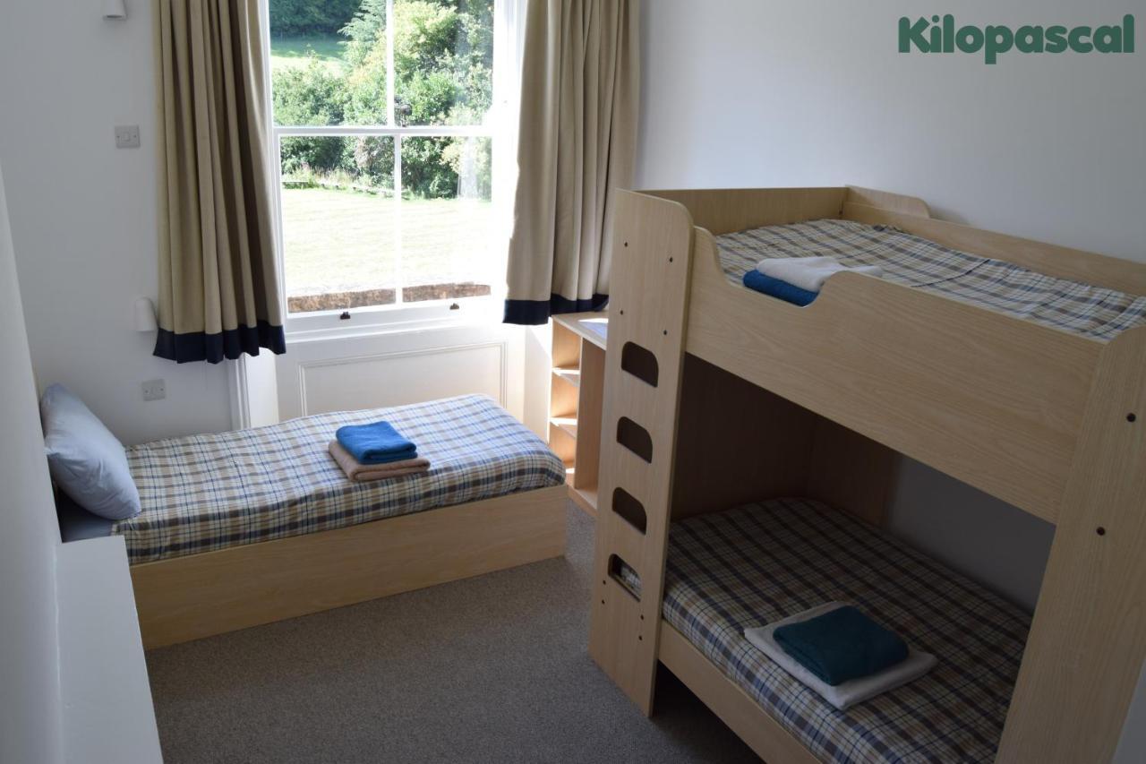 Fsc Juniper Hall Hostel 米克勒姆 外观 照片