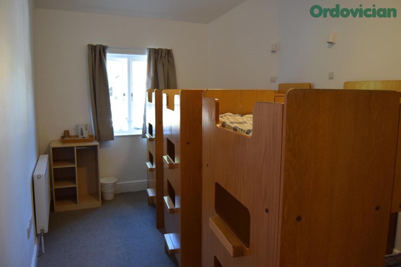 Fsc Juniper Hall Hostel 米克勒姆 外观 照片