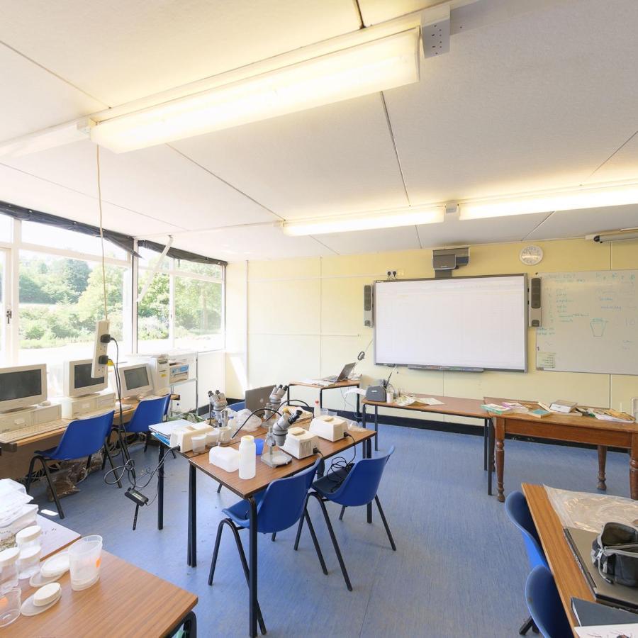 Fsc Juniper Hall Hostel 米克勒姆 外观 照片