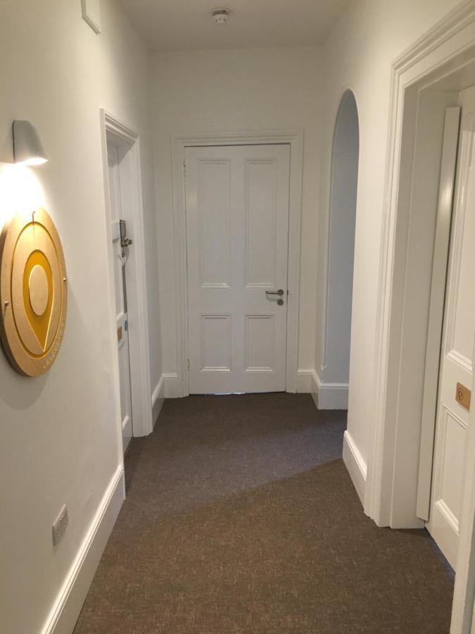 Fsc Juniper Hall Hostel 米克勒姆 外观 照片